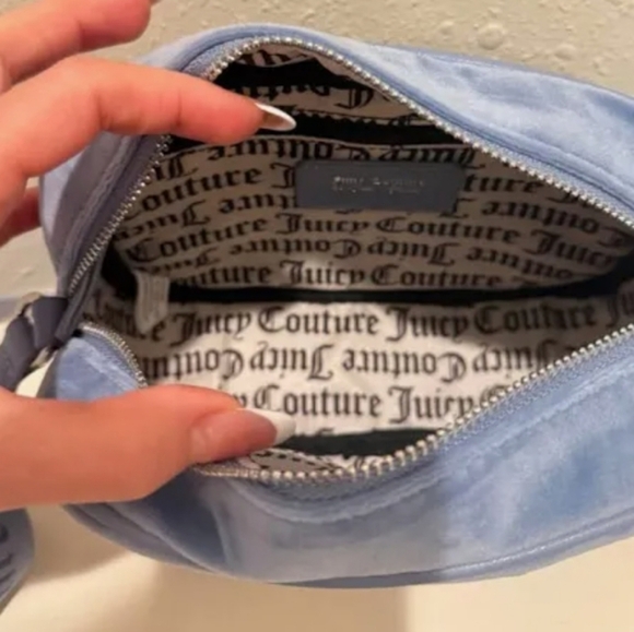 Juicy Couture Let It Shine Velvet Rhinestones Logo Crossbody Bag NWT - Picture 8 of 9